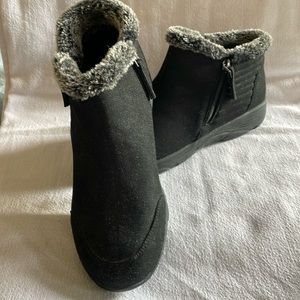 Easy Spirit Boots